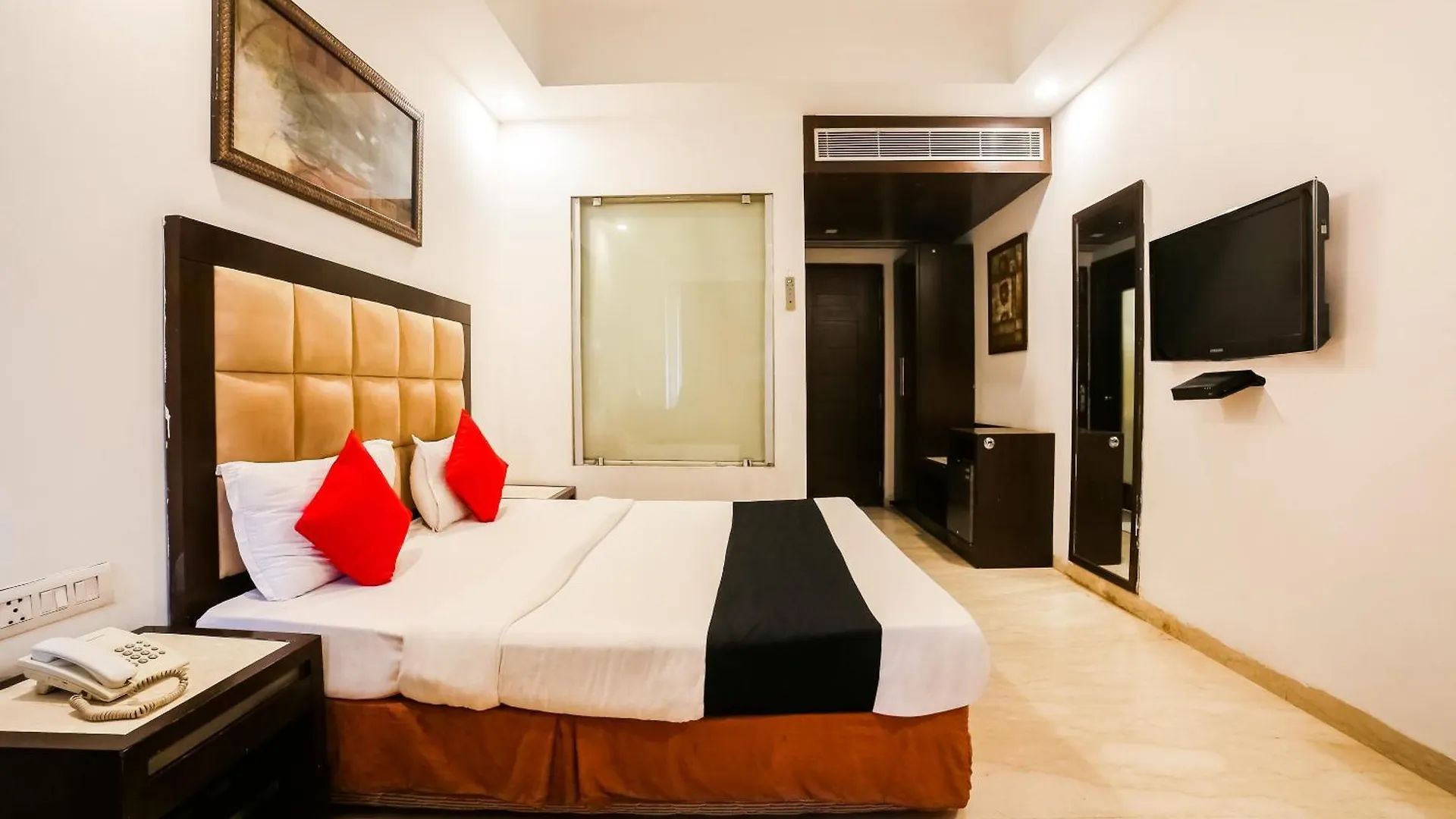 Hotel Livasa Inn Near Blk Hospital location